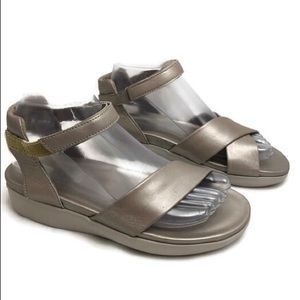 munro brinn sandal